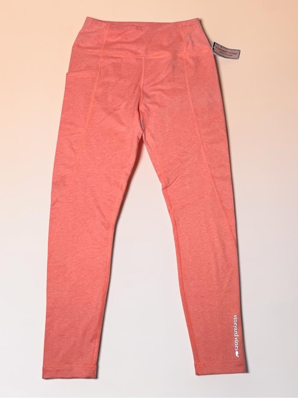 Vineyard Vines Coral Neon Color
Athletic Legging Size XS New